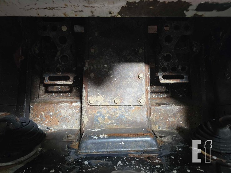 2007-bobcat-s175-image-14