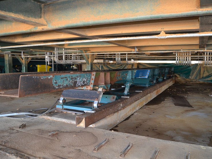 action-24"x40'-vibrating-conveyor-w/-10hp-drive-w/-fiberglass-section-image-5