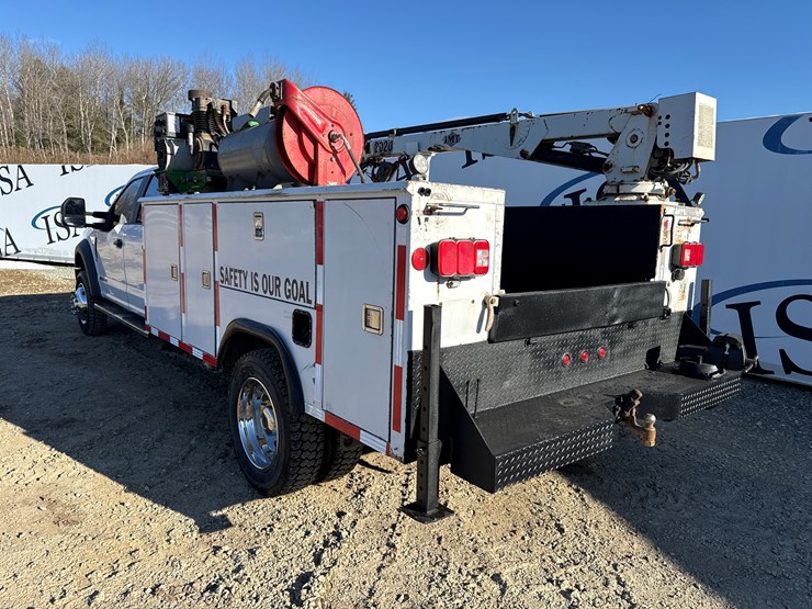 2018-ford-f550-xl-image-3