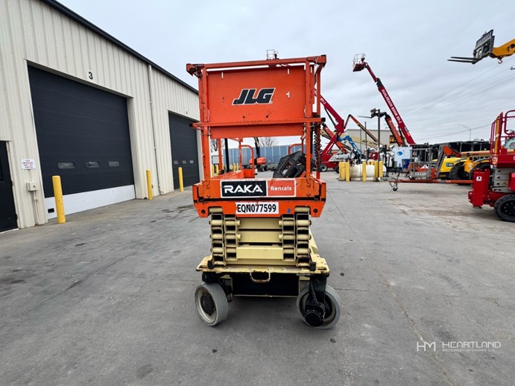 2018-jlg-3246es-image-2