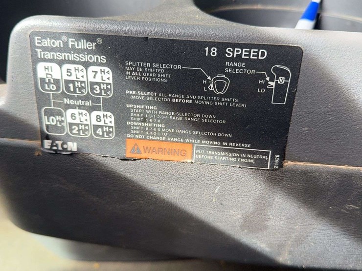 2012-international-prostar-image-32