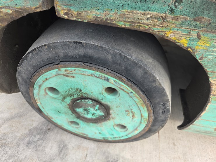 mitsubishi-fgc25-image-31