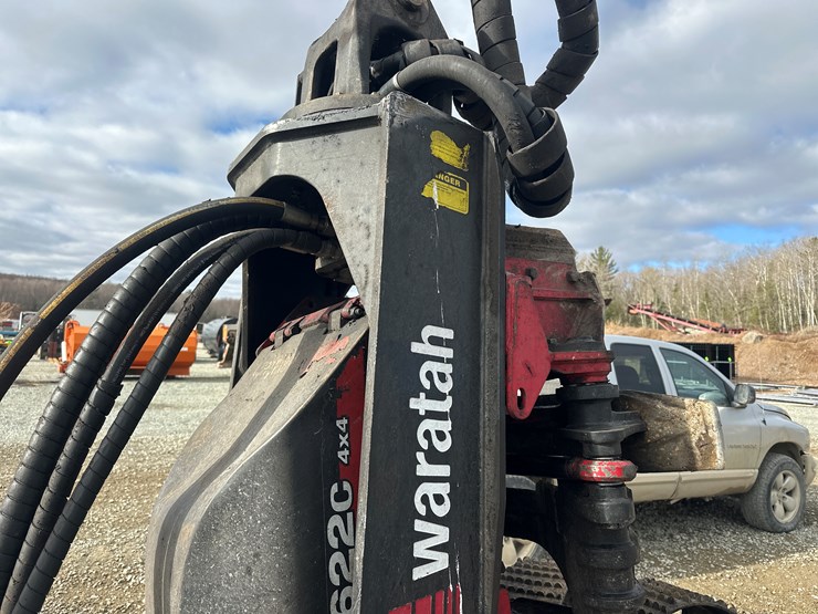 2016-deere-2154d-image-30