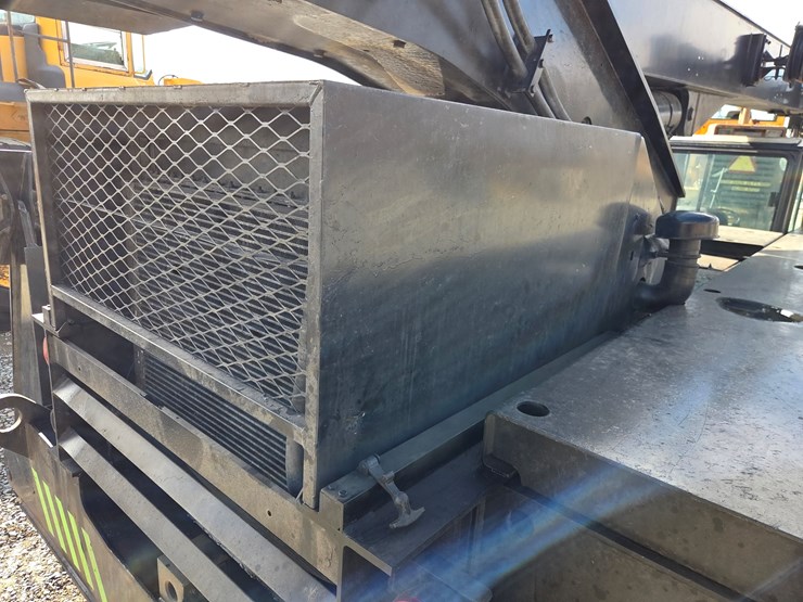 massey-ferguson-8-image-28