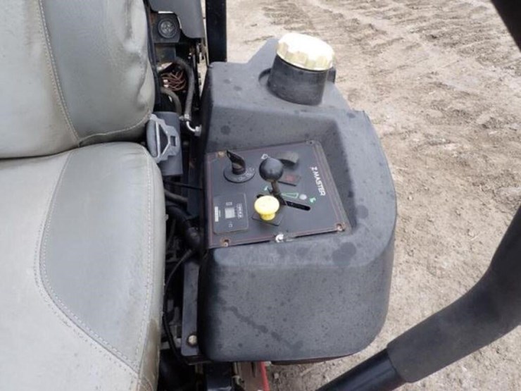 2014-toro-z-master-mower-74267314000240-image-14