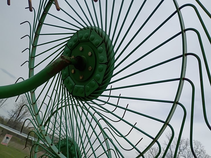 john-deere-702-image-24