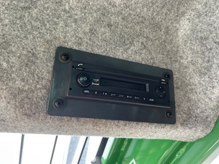 massey-ferguson-8-image-99