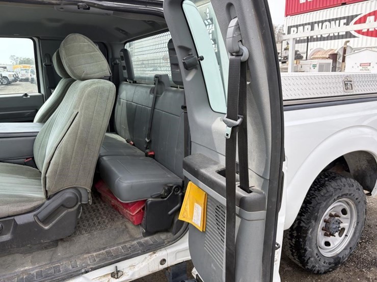 2011-ford-f250-image-11