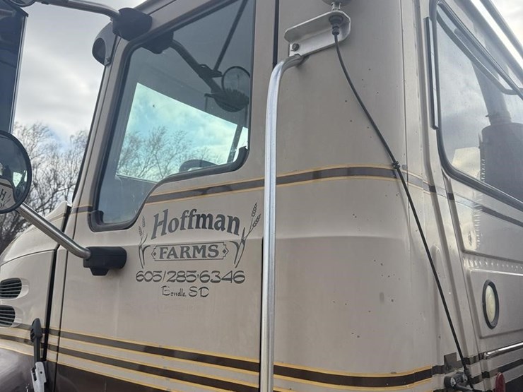 2007-mack-pinnacle-cxp613-image-38