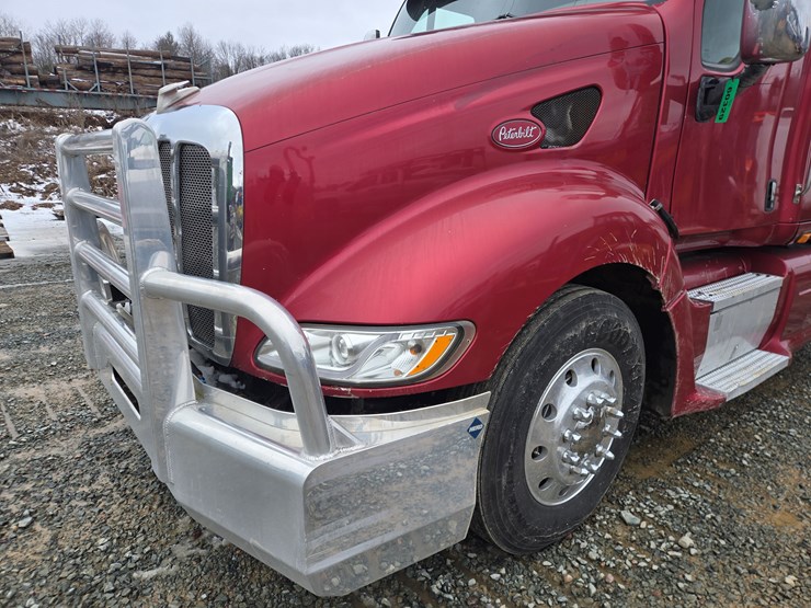 2007-peterbilt-387-image-9