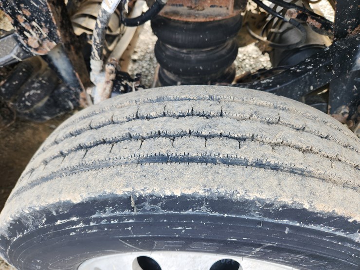 2016-kenworth-t400-image-99