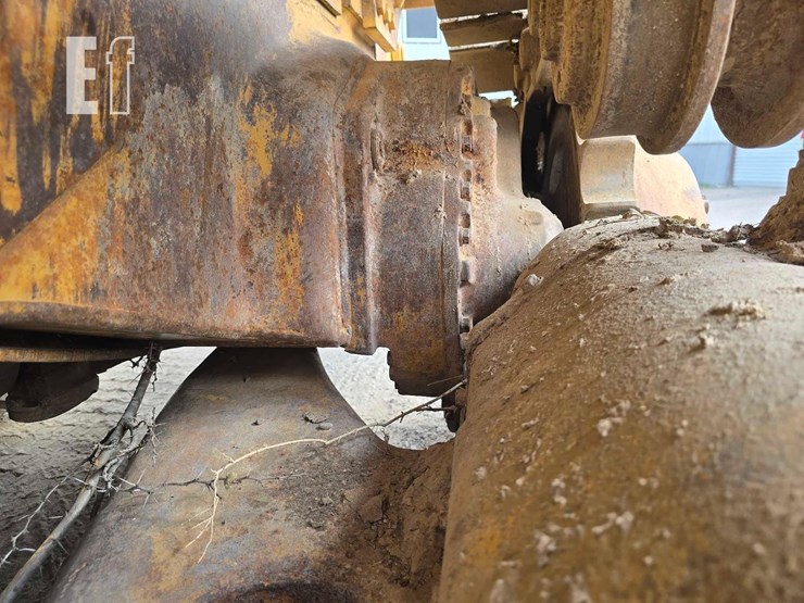 1982-caterpillar-d6d-image-29