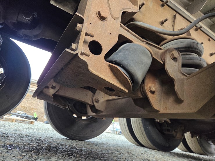 2006-massey-ferguson-8-image-39