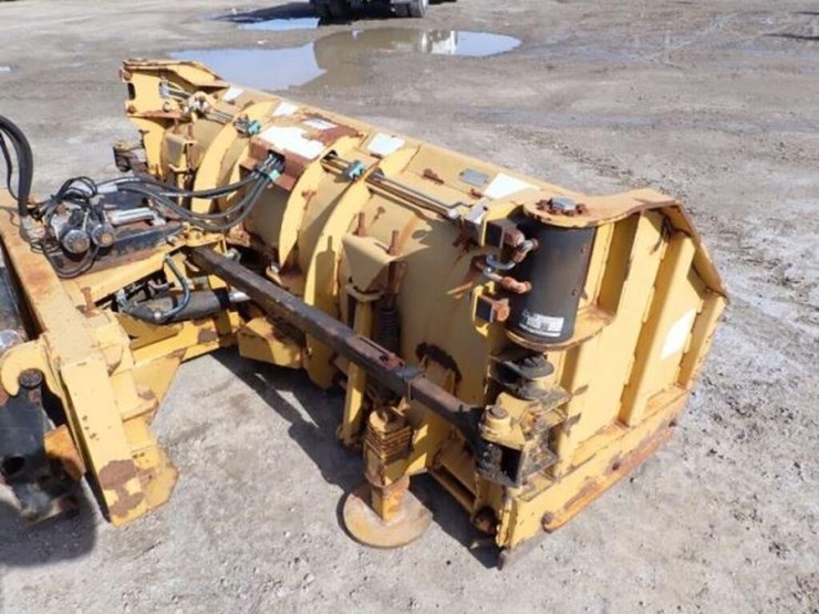 2014-new-holland-t4.75-image-38