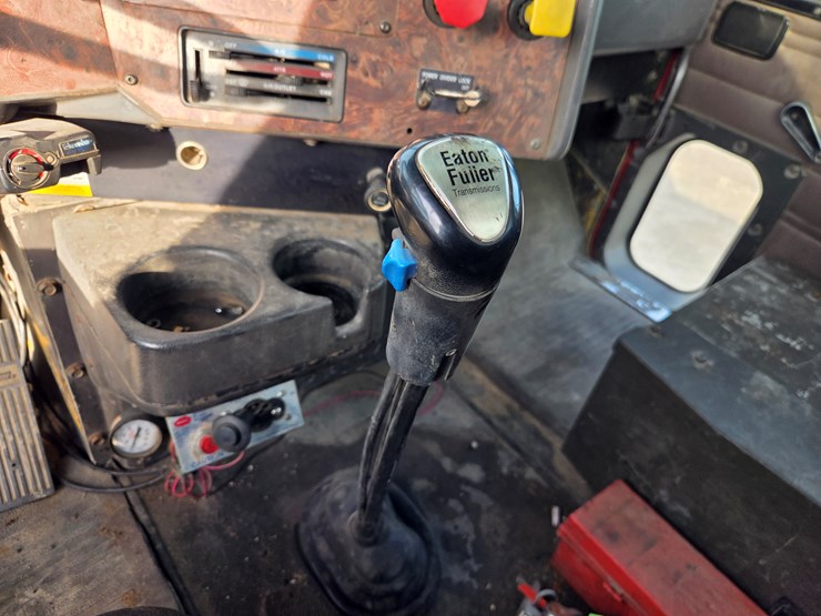 1998-international-paystar-5000-image-65