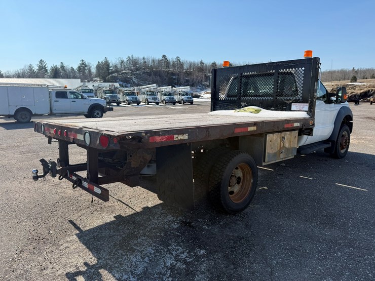 2011-ford-f550-xl-image-5