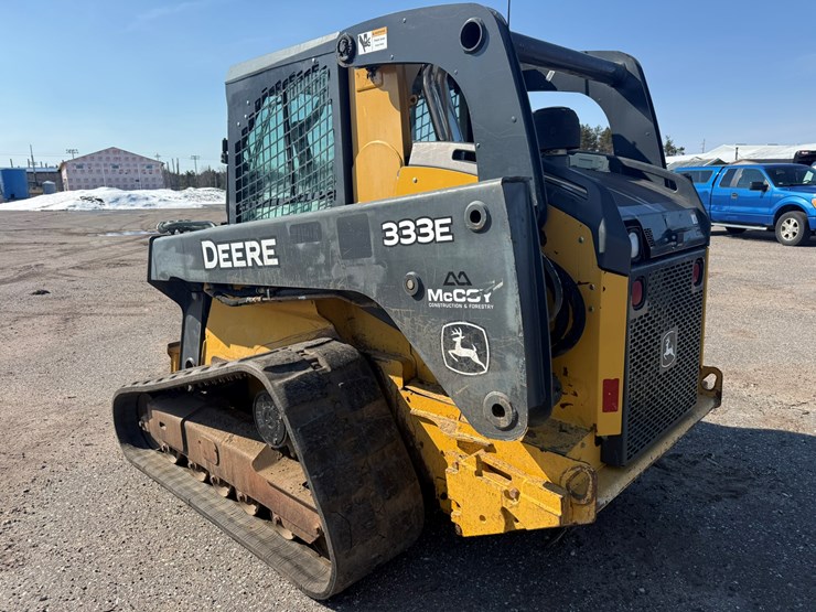 deere-333e-image-3