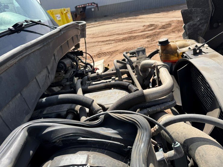 2010-international-4300-sba-image-47