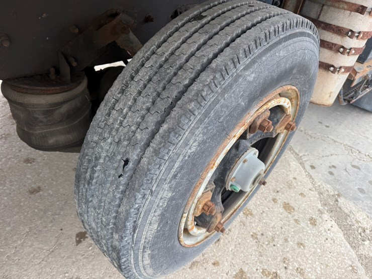 mack-dm688s-image-50