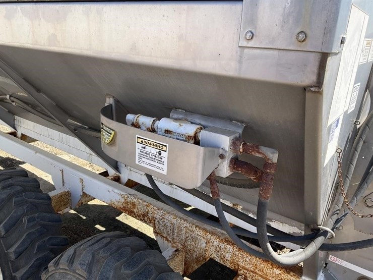 s&a-transpread-12'x7'-s.s.-pull-fert.-spreader-image-12