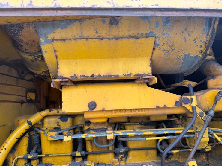 john-deere-850-image-37