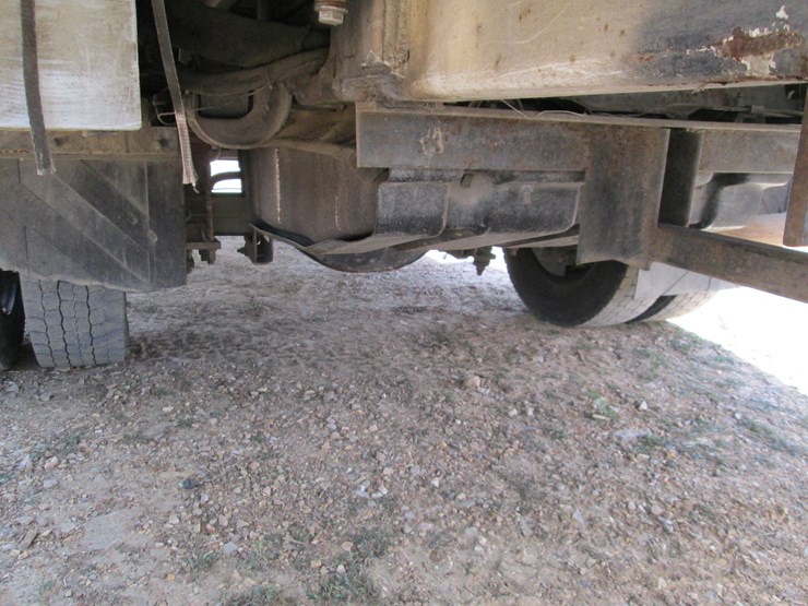 2007-ford-f550-image-18