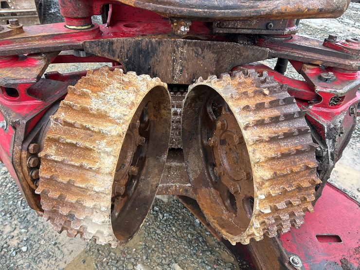 massey-ferguson-8-image-20