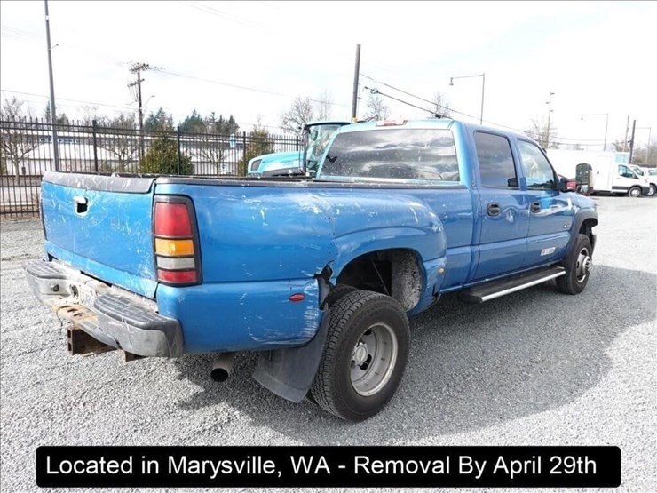 2002-chevrolet-3500-image-16