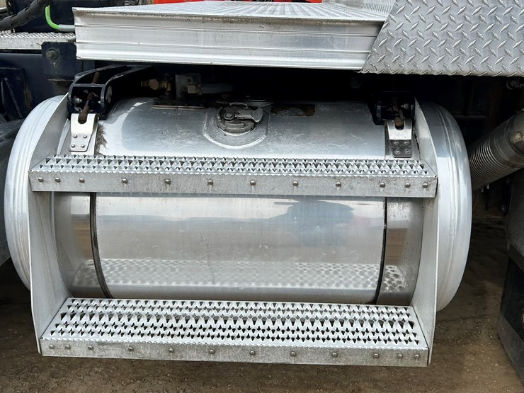 2006-caterpillar-c15-image-22