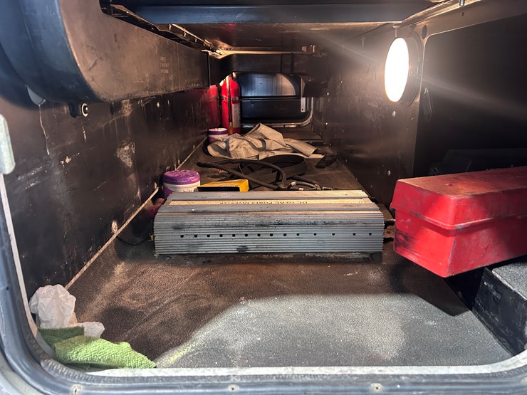 2007-peterbilt-379-image-97