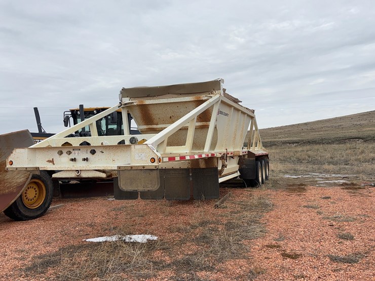 2016-crosscountry-tl-420-bcl-trailer-image-2