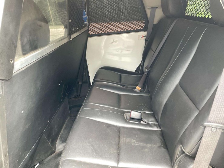 2012-chevrolet-tahoe-image-14