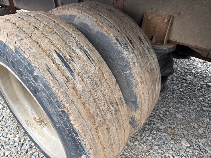 1999-international-4900-image-82