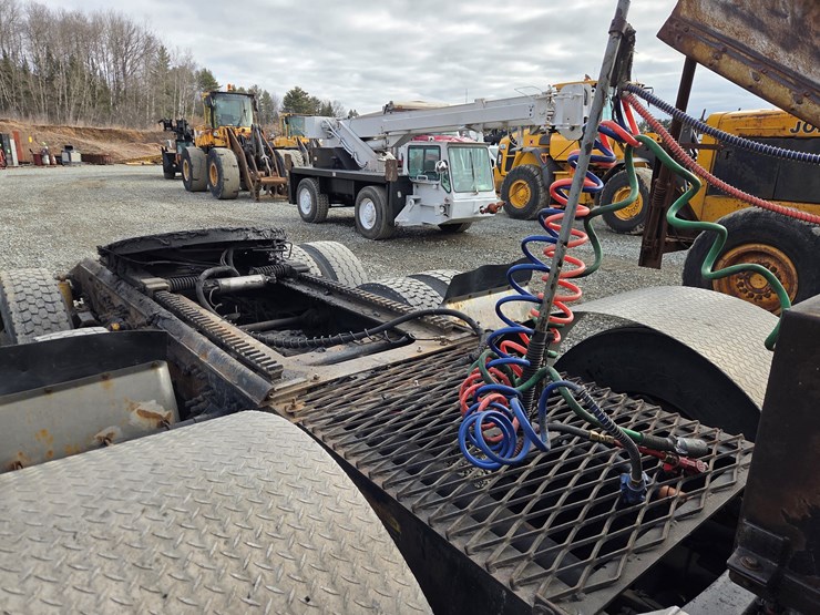 2007-massey-ferguson-8-image-23