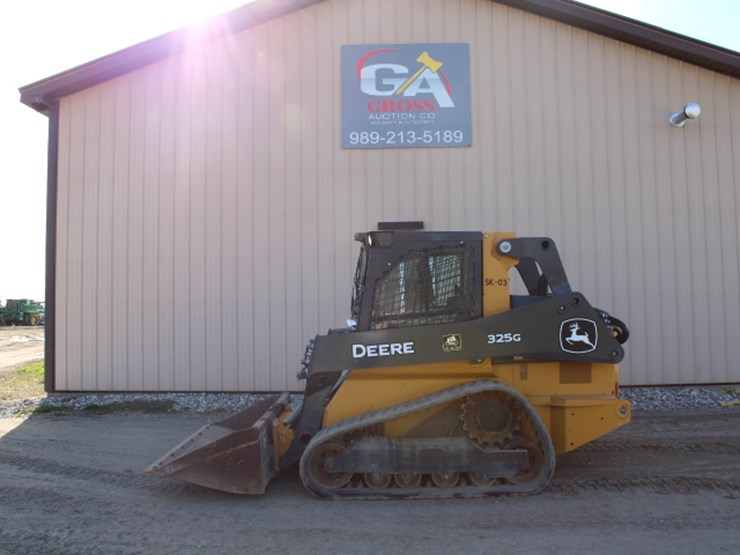 2022-john-deere-325-image-1