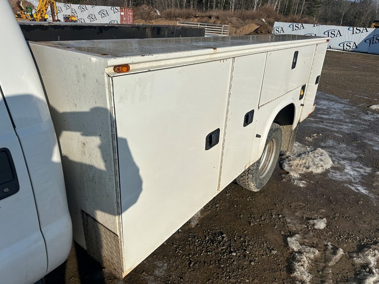 2015-ford-f350-image-21