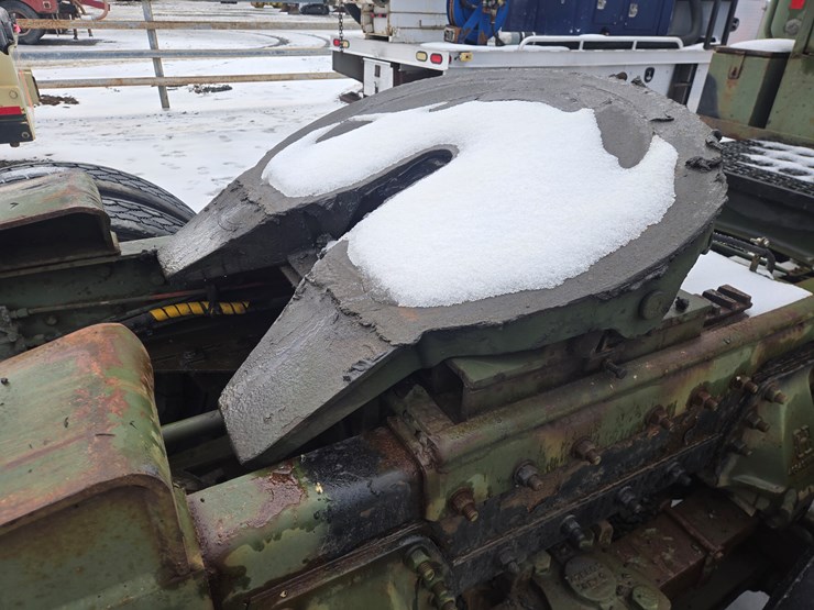 1992-massey-ferguson-8-image-28