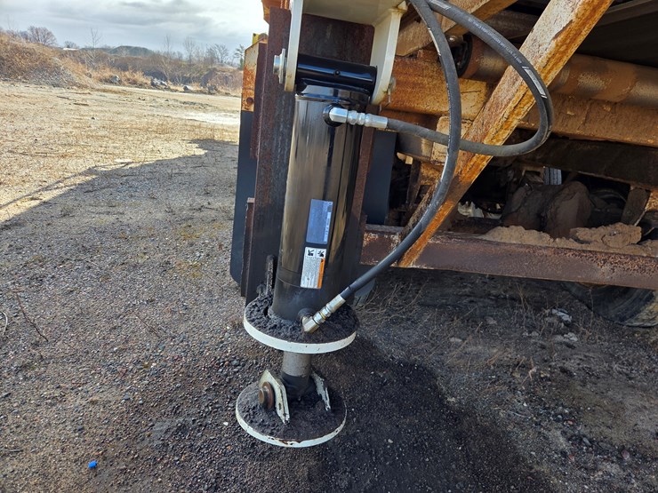 #1506-•-terex-cerdarapids-triple-deck-screener-image-26