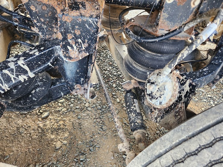 2016-kenworth-t400-image-33