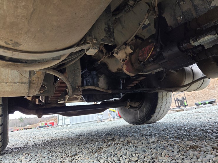 2006-massey-ferguson-8-image-42