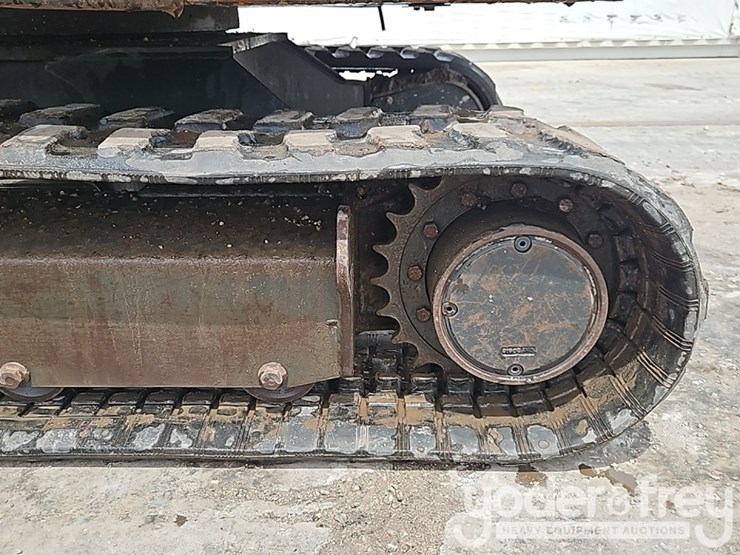 2021-bobcat-e42-image-25