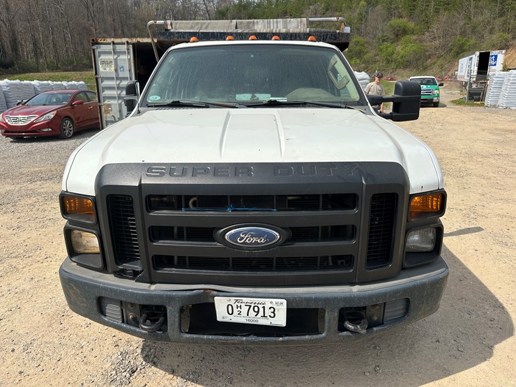 2008-ford-f350-image-8