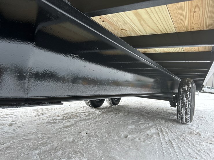 2026-massey-ferguson-8-image-17