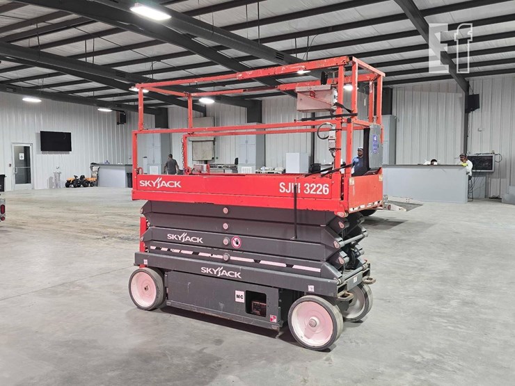2018-skyjack-sjiii3226-image-2