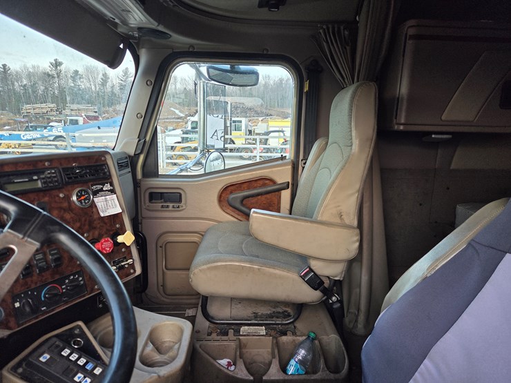 2005-caterpillar-c13-image-56