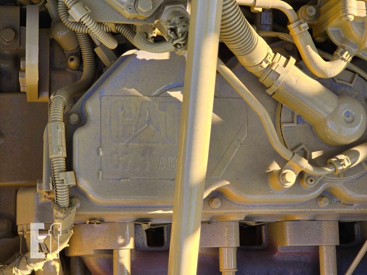 2017-caterpillar-326fl-image-26