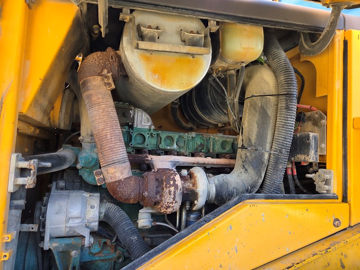 volvo-l110e-image-37