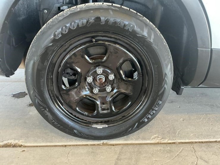 2014-ford-explorer-image-8