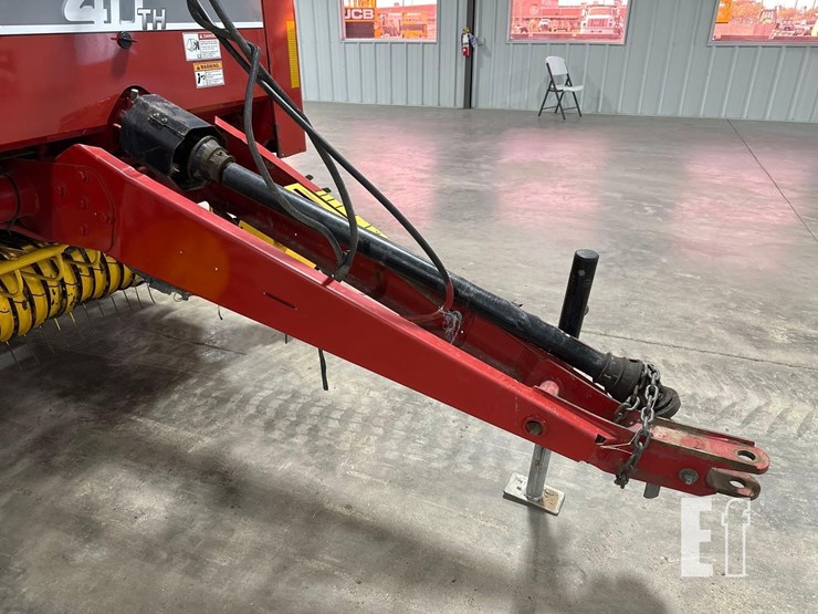 2015-new-holland-roll-belt-450-image-18