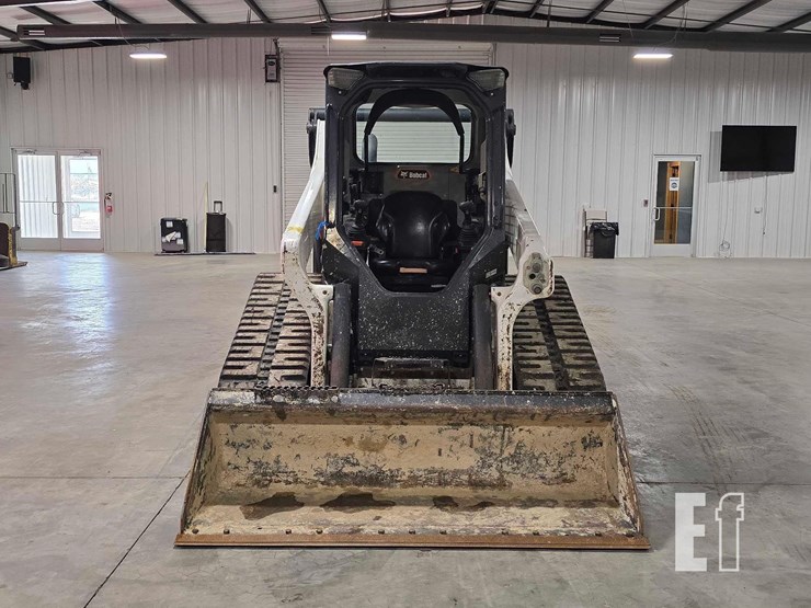 2020-bobcat-t76-image-7